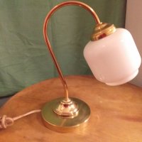 Стара настолна нощна лампа, снимка 3 - Настолни лампи - 31894739