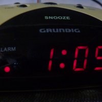 Радиочасовник Grundig, снимка 9 - Аудиосистеми - 36852701