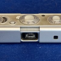 Шпионски фотоапарат MINOX, снимка 6 - Антикварни и старинни предмети - 42756264