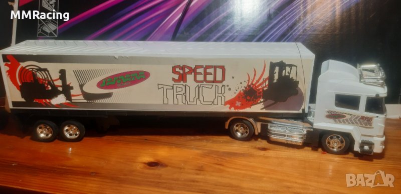 Камион с ремарке радиоуправляем, снимка 1