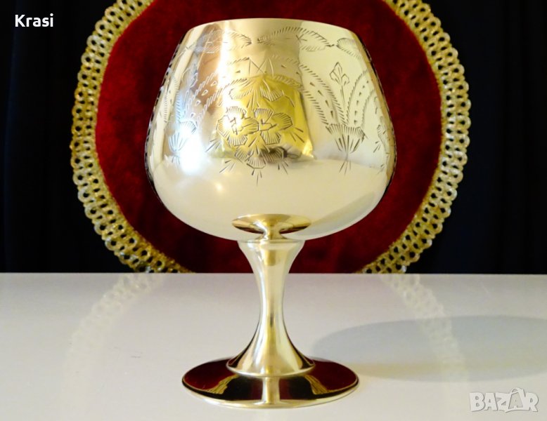 Английски бронзов бокал,чаша за вино,маркиран, снимка 1