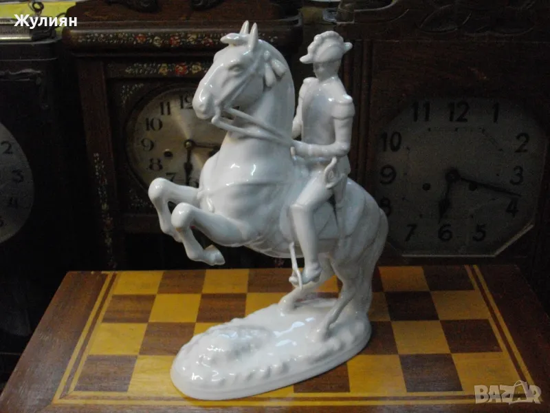 СТАР НЕМСКИ ПОРЦЕЛАН КОН ВОЙНИК GEROLD PORZELLAN , снимка 1