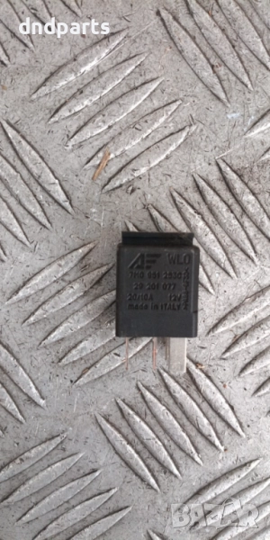 Реле VW Golf 5 2005г.	, снимка 1