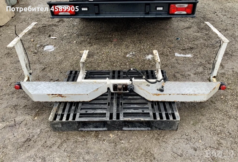 Оригинален теглич за бус/камион Iveco Daily + СТЪПЕНКА, снимка 1