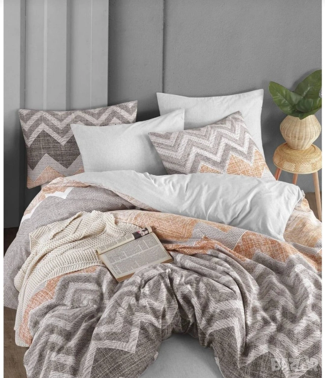 Спален комплект от 4 части, снимка 1