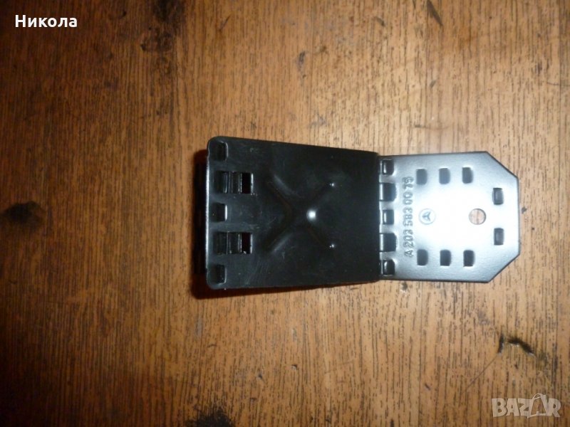   Клин за Mercedes-Меерцедес Е- класа, снимка 1