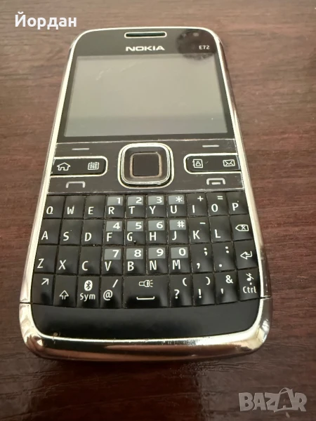 Nokia E72, снимка 1