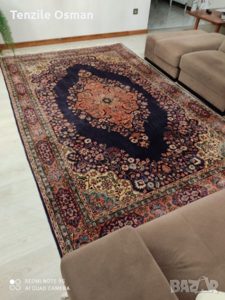 Над 50 годишен ръчно вързан  Персийски килим, снимка 1