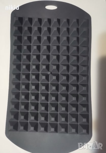 96 мини пирамиди пирамидки гофрети силиконов молд форма калъп за фондан лед шоколад смола и др, снимка 1