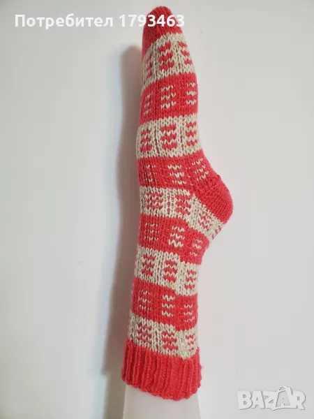 Ръчно  плетени  дамски  чорапи  размер  36., снимка 1
