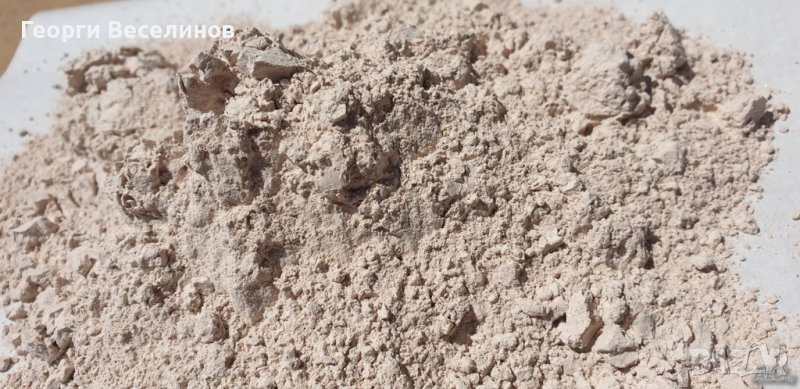 Калциев флуорид на прах (CaF2>90%), снимка 1