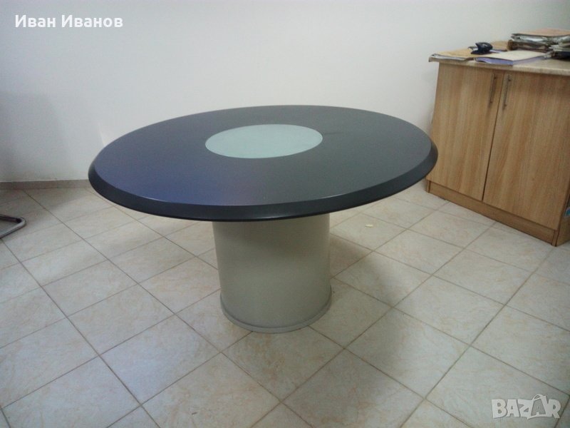 Офис маса, снимка 1