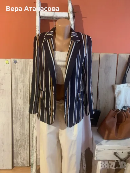 💄 Стилно сако на райета H&M👟, снимка 1