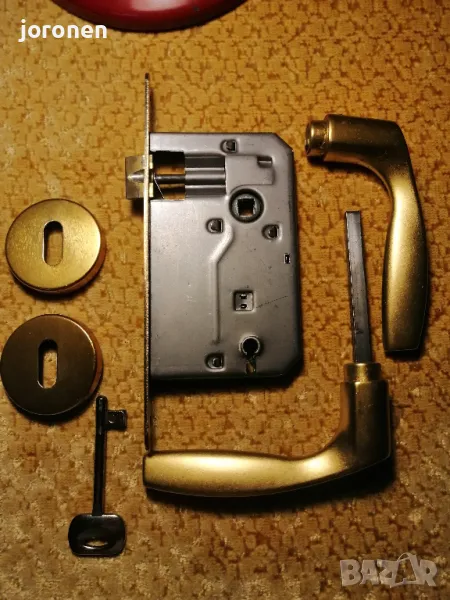 Брава за врата Bonaiti , снимка 1