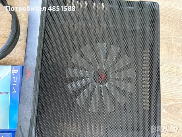 Продавам плейстеншън 4 , снимка 3 - PlayStation конзоли - 56016461