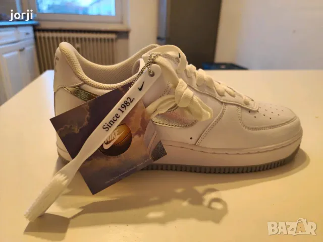 Nike Air Force 1 Low Retro Color of the Month Metallic Silver, снимка 3 - Спортни обувки - 48506668