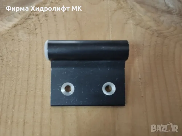 Панта черна врата багажник за кемпери HYMER 394214
