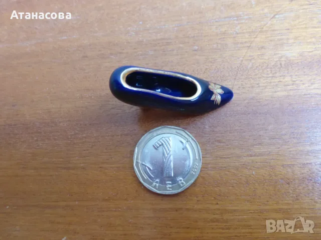   Порцеланова миниатюра купичка и дамска обувка кобалт Limoges Лимож 22K злато, снимка 7 - Антикварни и старинни предмети - 48654907