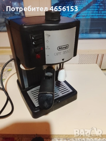 КАФЕМАШИНА Delonghi, снимка 2 - Кафе машини - 53135990