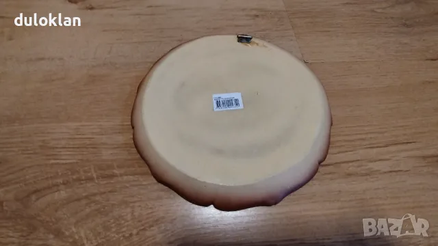 Красива,релефна чиния от Париж,Франция., снимка 3 - Колекции - 48499406