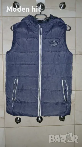 Грейка/елек с качулка за момче размер 146/152 см.