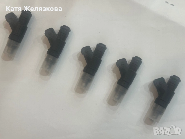 Продавам бензинови дюзи за БМВ Е46 М3 , снимка 4 - Части - 52356047