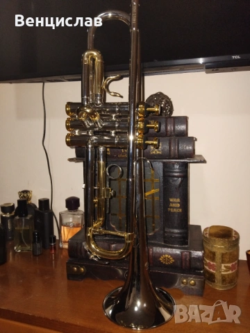 Уникален В тромпет , снимка 4 - Духови инструменти - 53100354