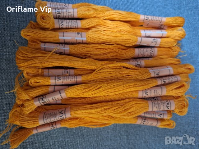 Мулине различни цветове, снимка 12 - Гоблени - 44436226