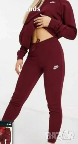 Nike Sportswear Essential бордо, снимка 4 - Спортни екипи - 56220713