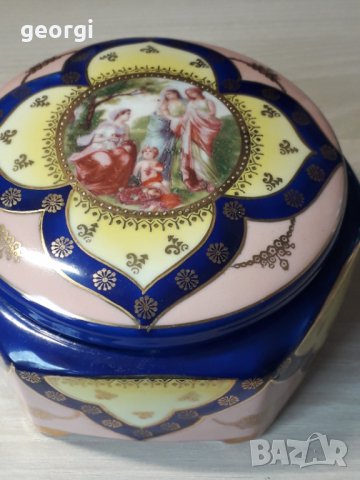 Порцеланова кутия за бижута с позлата , снимка 2 - Други - 34035268