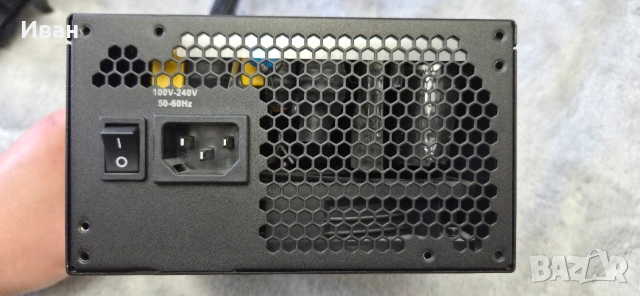 Топ захранване 650w Evga 650 GQ, снимка 6 - Захранвания и кутии - 54314319