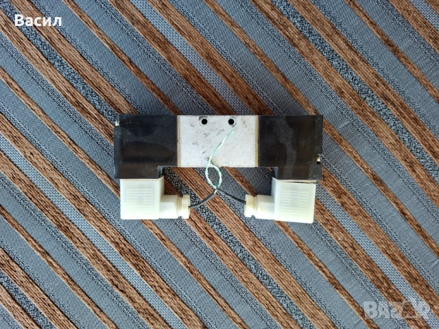 Пневматични разпределители, снимка 4 - Други машини и части - 51324463