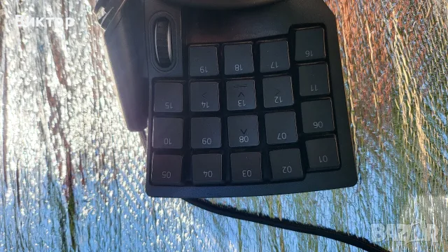 Razer - Tartarus Pro Gaming Keypad (Analog-Optical Switch, 32 Programmable Keys,, снимка 4 - Клавиатури и мишки - 55742402