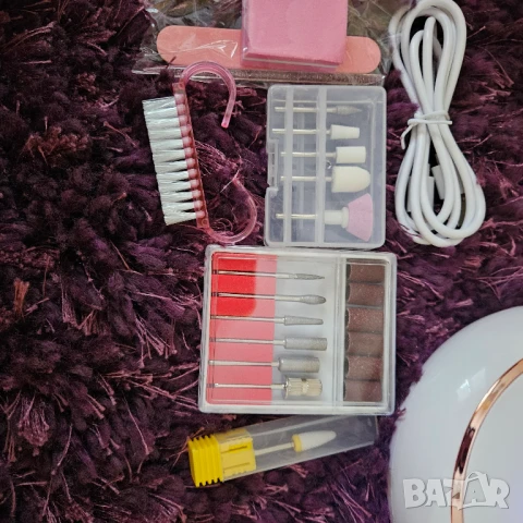 Удобна пила с поставка, бяла, професионална, снимка 2 - Продукти за маникюр - 51224338