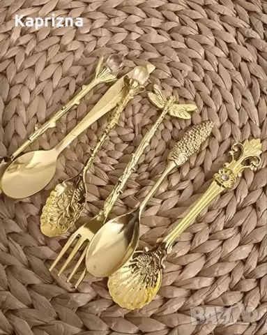 Комплект в златисто , снимка 2 - Прибори за хранене, готвене и сервиране - 43701030