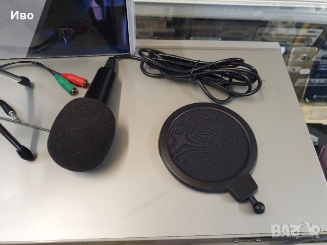 Професионален микрофон със стойка / Professional Microphone Пълен комплект., снимка 4 - Микрофони - 52010510