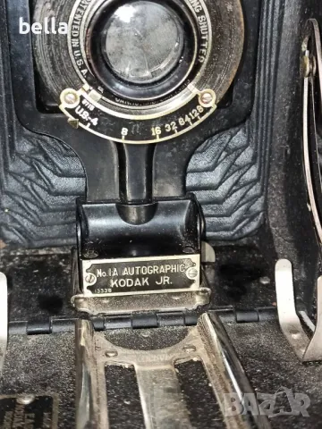 Колекционерски рядък мехов Autographic Kodak Jr. (произведен 1914-1927 и трипод , снимка 13 - Антикварни и старинни предмети - 49196326
