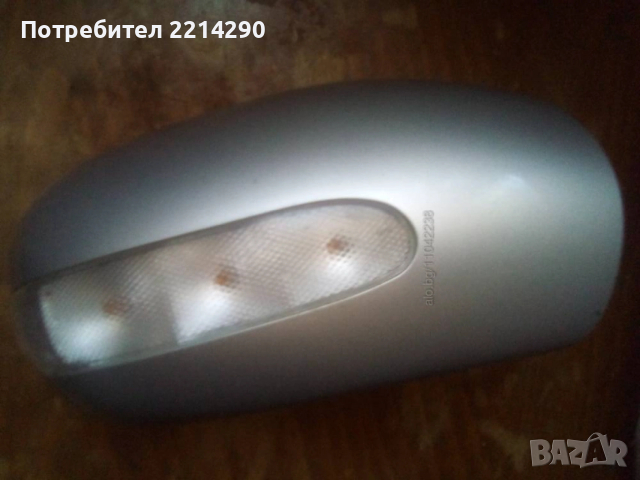 w 203 капак за дясно огледало + мигач, снимка 2 - Части - 54098027