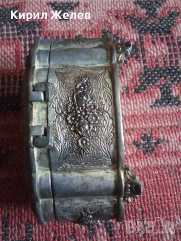 Стара метална кутийка 32006, снимка 3 - Колекции - 38150044