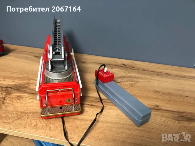 Стара  ламаринена играчка, снимка 5 - Колекции - 48482072