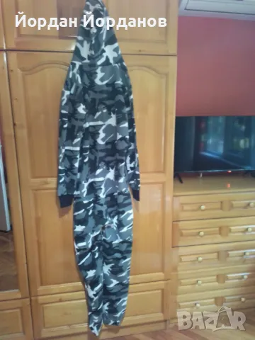 Камуфлажен  гащеризон , снимка 4 - Гащеризони - 47761282