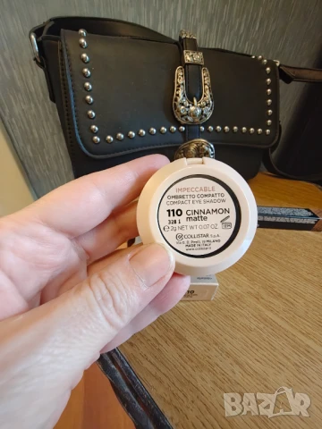  Medavita лот маски и спрейове плюс бой за коса  Спирала за вежди и сенки .За червено и златокоси  , снимка 14 - Продукти за коса - 50520112