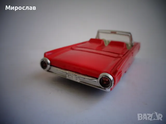 1:43 SOLIDO FORD THUNDERBIRD КОЛИЧКА ИГРАЧКА МОДЕЛ, снимка 4 - Колекции - 47675320