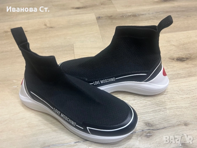 Дамски сникърси Love Moschino, снимка 3 - Кецове - 52335089