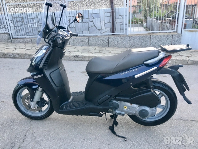 Aprilia Sportcity 200, снимка 10 - Мотоциклети и мототехника - 54334524