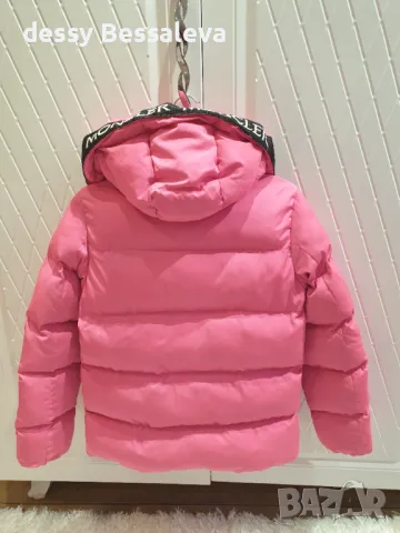 Зимна шуба Moncler за момиче, снимка 3 - Детски якета и елеци - 48782424