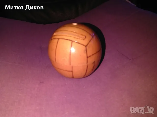 Дървена топка от соца касичка фи 88мм рядка и трудно се прави