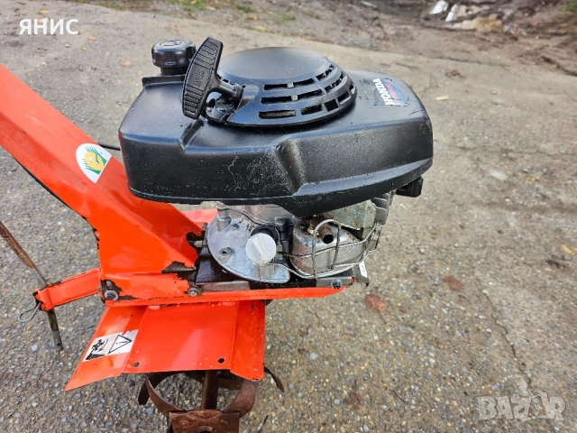 МОТОФРЕЗА HONDA. ПЕРФЕКТНА , снимка 10 - Градинска техника - 52513568