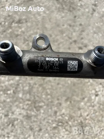 Горивна рейка Bosch БМВ Е90 91 92 BMW, снимка 2 - Части - 49496533