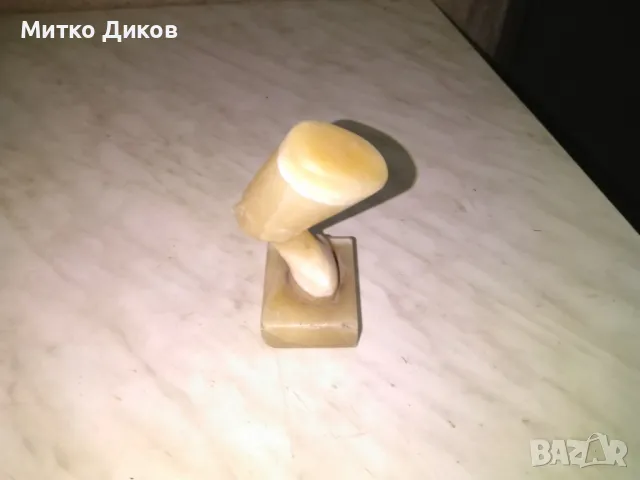 Мраморна оникс статуя на Нефертити с мраморен постамон Н-15см като нова, снимка 4 - Декорация за дома - 48453286